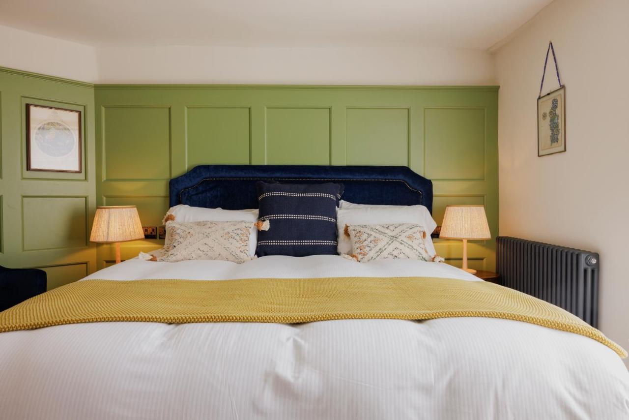 The George & Dragon Hotel Westerham Bagian luar foto